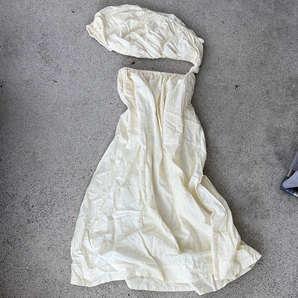 Elegant Cream Strapless Dress